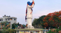 Sheikh Mujib’s statue being removed in Rangamati
